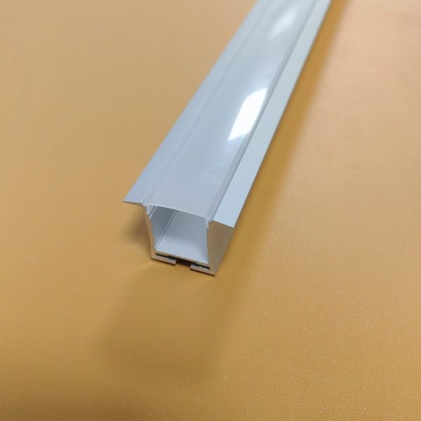 36×28mm Flanged Clip Channel | AL086 - Image 6